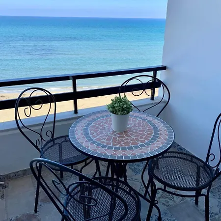 Zenobia Beach شقة