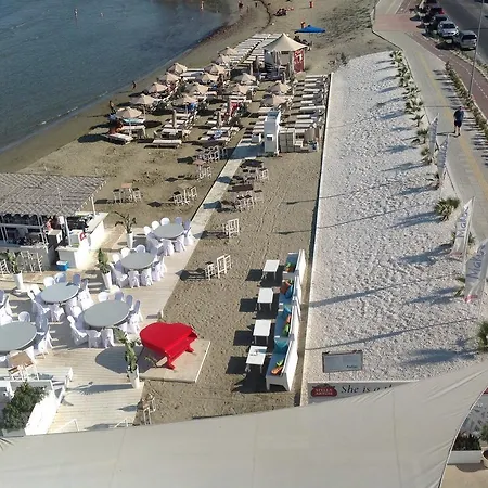 Apartamento Zenobia Beach *