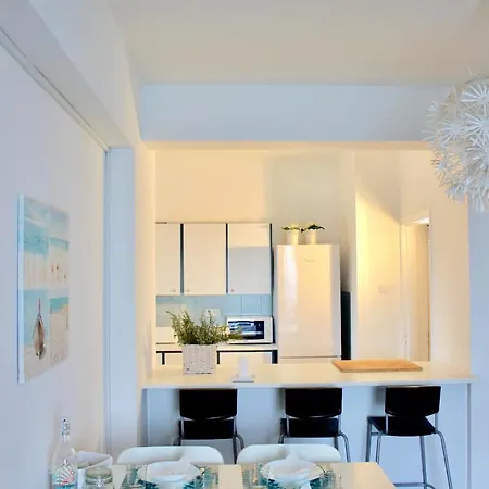 Zenobia Beach Apartament