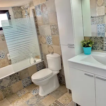 Zenobia Beach Apartament *